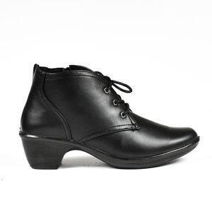 easy street debbie bootie